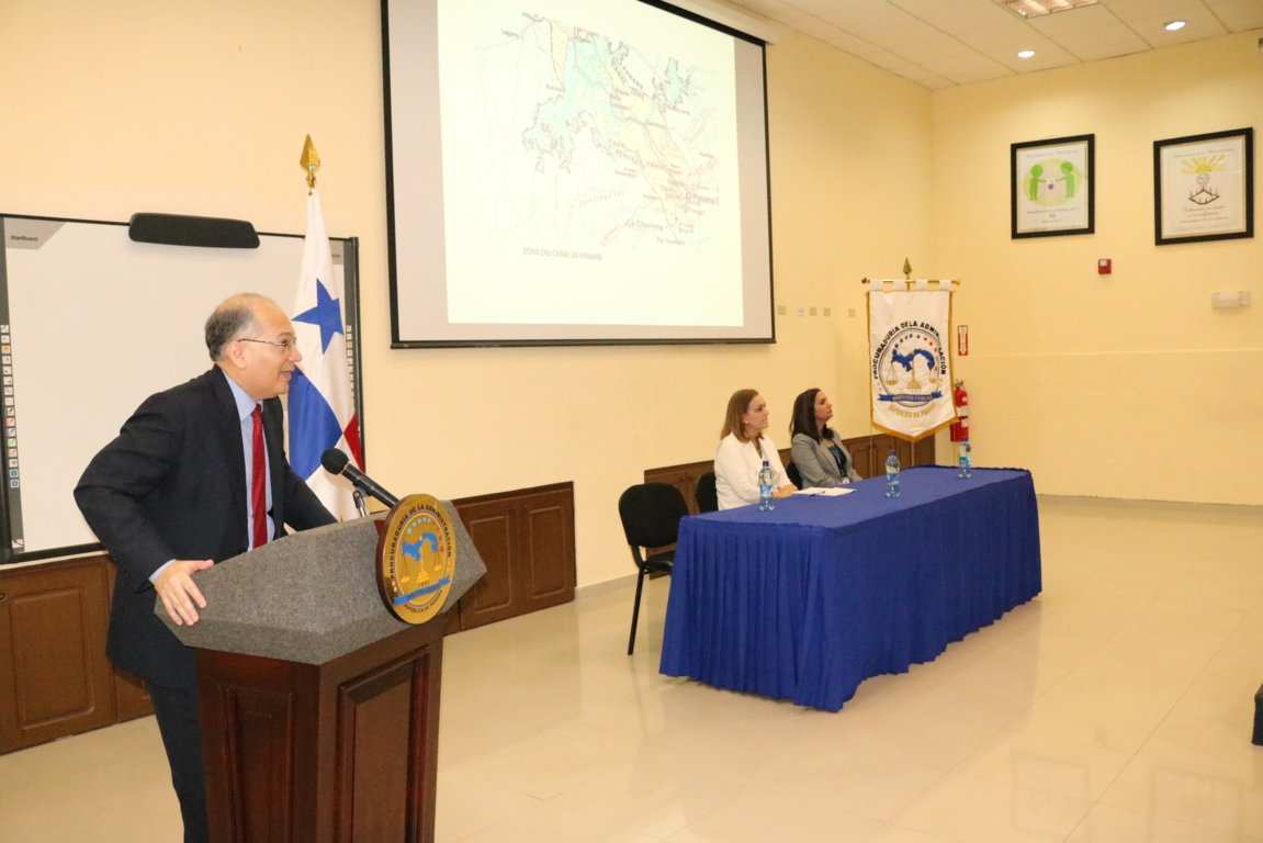 Lee más sobre el artículo Conferencia: Impacto de la presencia Norteamericana en Panamá