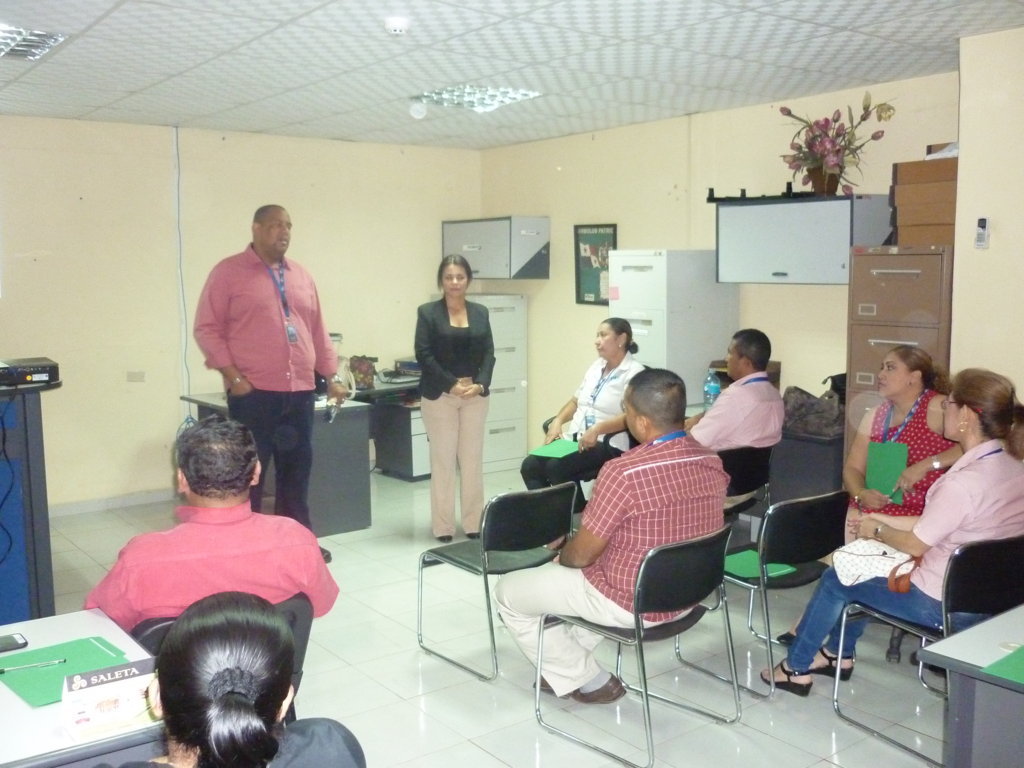 Lee más sobre el artículo El Ministerio de Comercio e Industria en Veraguas se capacita sobre “Trabajo en Equipo”