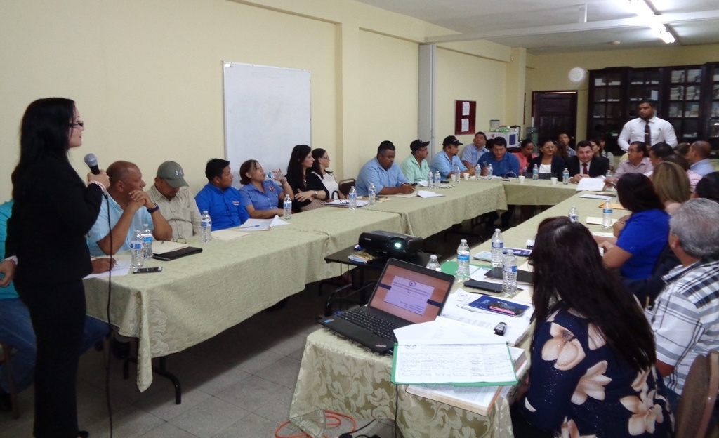 Lee más sobre el artículo Conversatorio con los alcaldes de la provincia de Veraguas y el distrito de Ñurum
