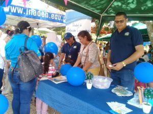 Lee más sobre el artículo Sensibilización sobre la medicación en feria de San Isidro en la provincia de Los Santos