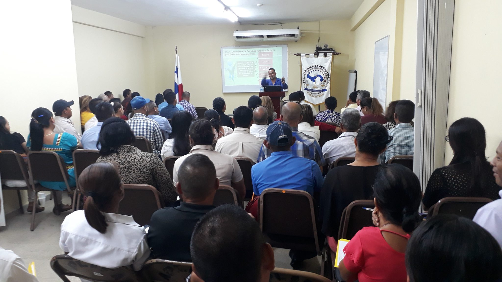 Lee más sobre el artículo Jornada de capacitación a los jueces de paz de la provincia de Veraguas y el distrito de Ñürüm