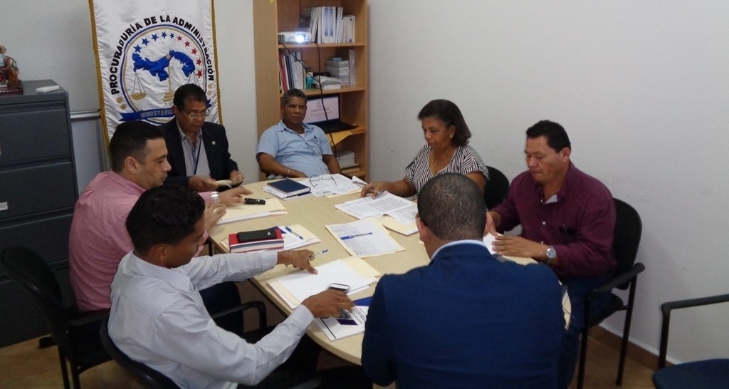 Lee más sobre el artículo Reunión con alcaldes de la provincia de Herrera