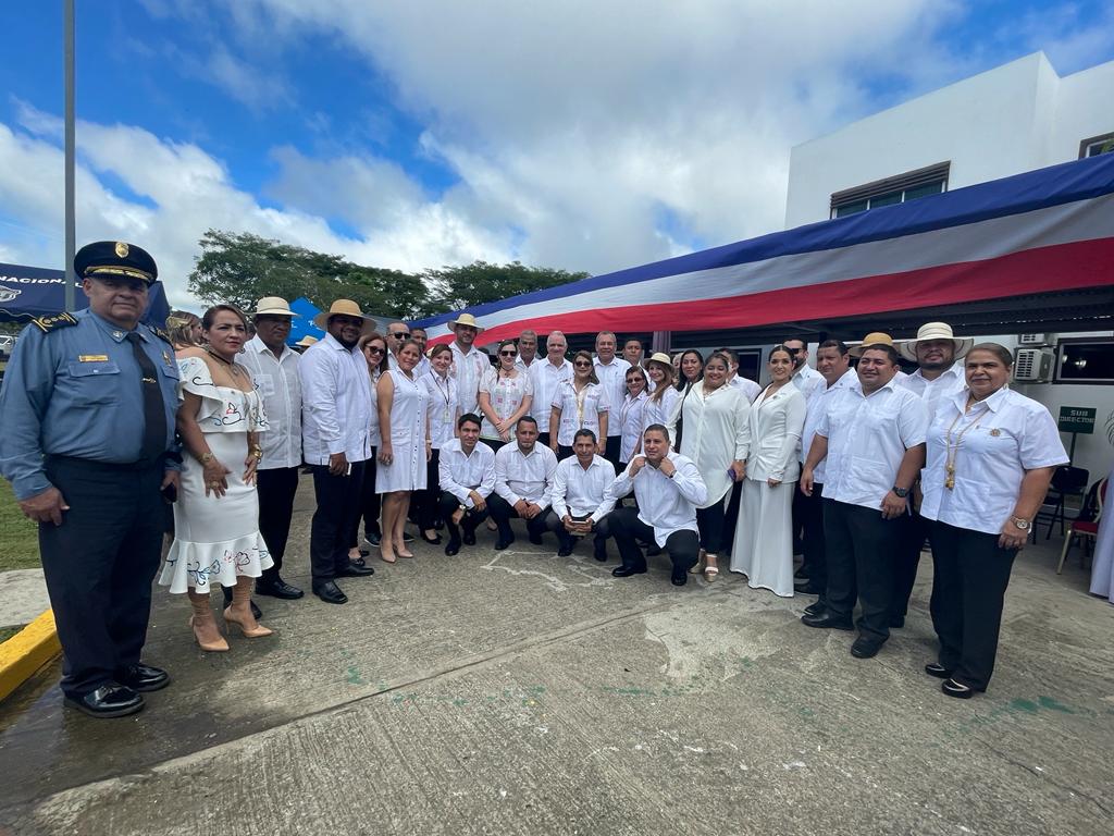 Lee más sobre el artículo Acto de cremación de Banderas en desuso en la provincia de Veraguas