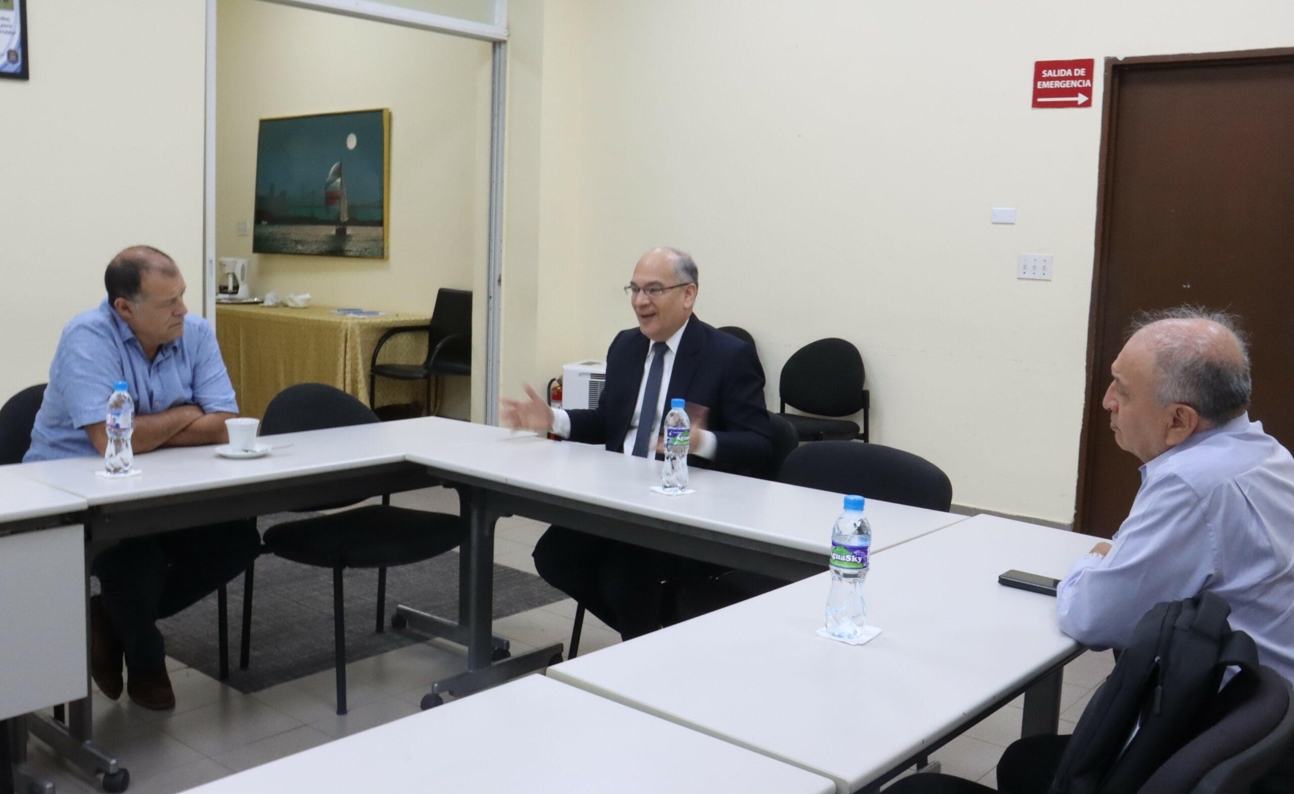 Lee más sobre el artículo Procurador González se reúne con Secretario General del CLAD