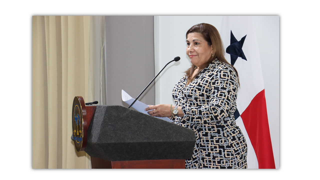 Lee más sobre el artículo “DATOS ABIERTOS Y BRECHA DIGITAL EN PANAMÁ”, ESPECIALISTAS DICTAN CONFERENCIAS A SERVIDORES PÚBLICOS