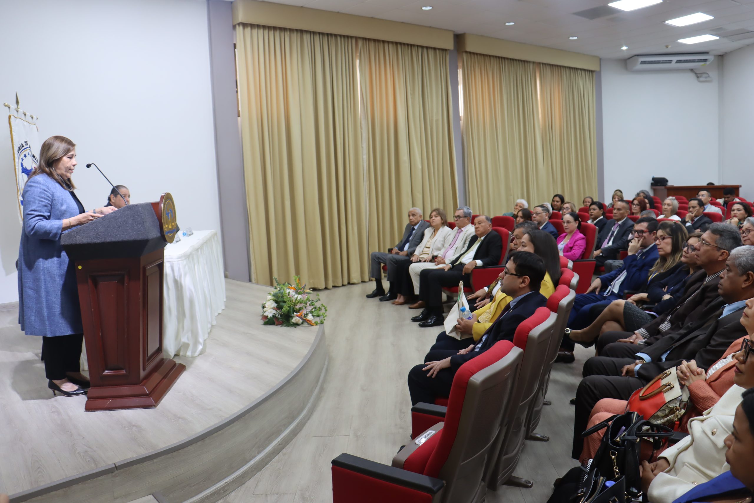 Lee más sobre el artículo CONFERENCIAS MAGISTRALES EN EL 82.º ANIVERSARIO DE LA PROCURADURÍA DE LA ADMINISTRACIÓN
