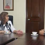 PROCURADORA DE LA ADMINISTRACIÓN RECIBE A EXPERTO EN MEDIACIÓN COMUNITARIA