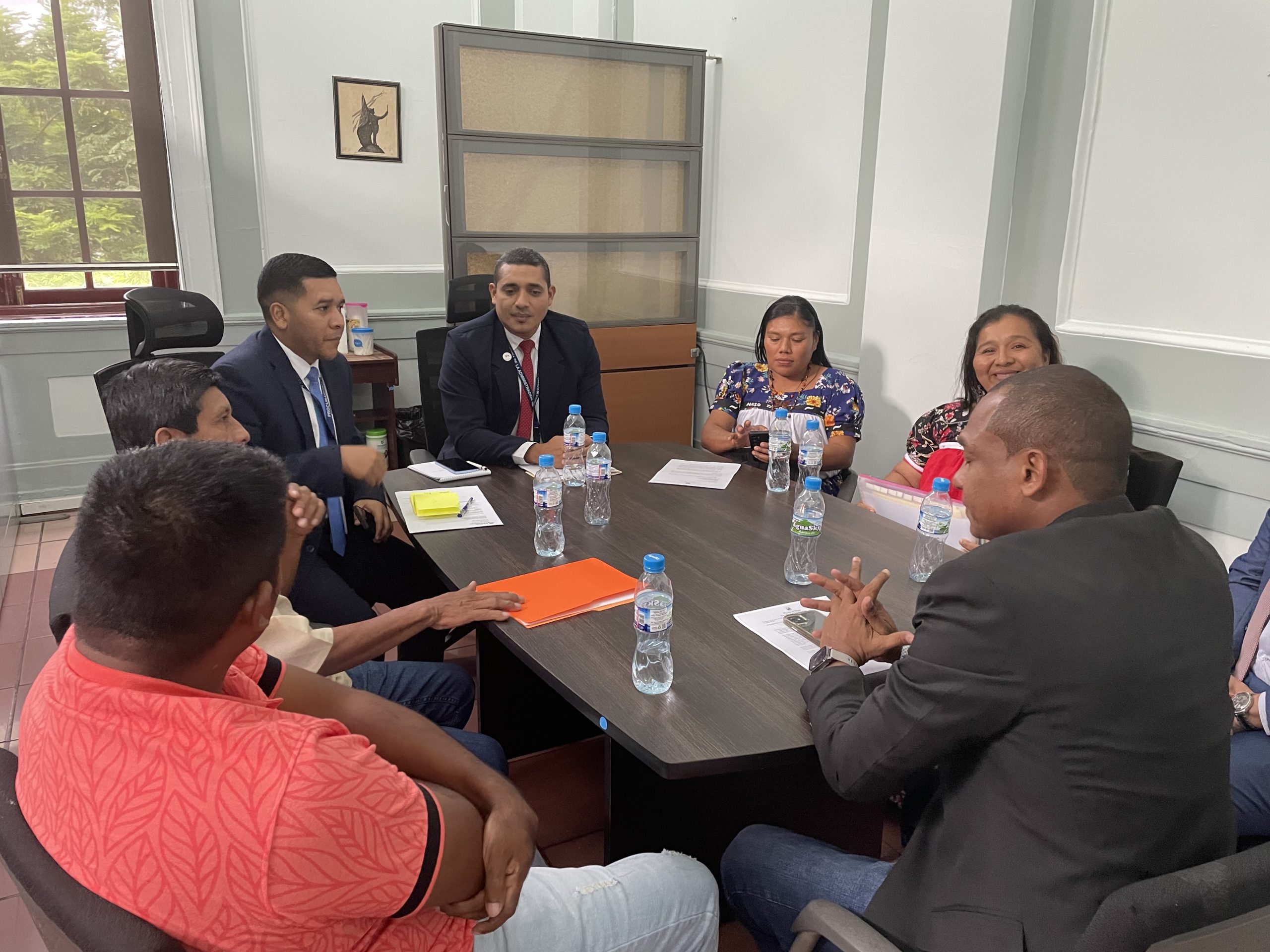 Lee más sobre el artículo Secretaría de Asuntos Municipales fortalece vínculos con autoridades del distrito especial Naso Tjer Di