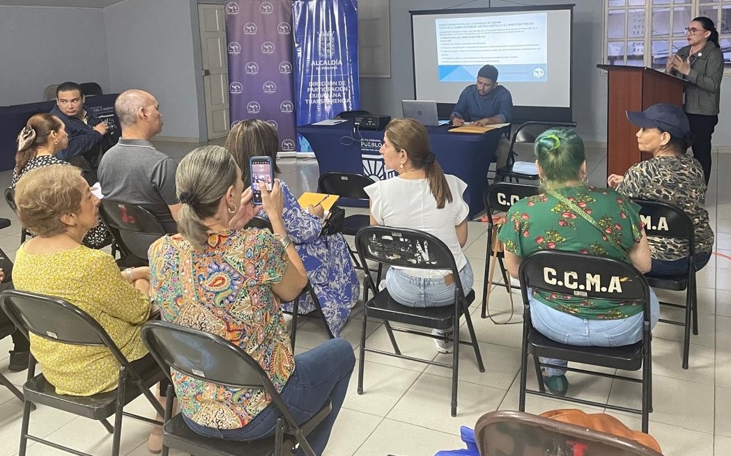 Lee más sobre el artículo SECRETARÍA DE ASUNTOS MUNICIPALES Y OFICINA DE LA MUJER FORTALECEN VÍNCULOS CON LA COMUNIDAD