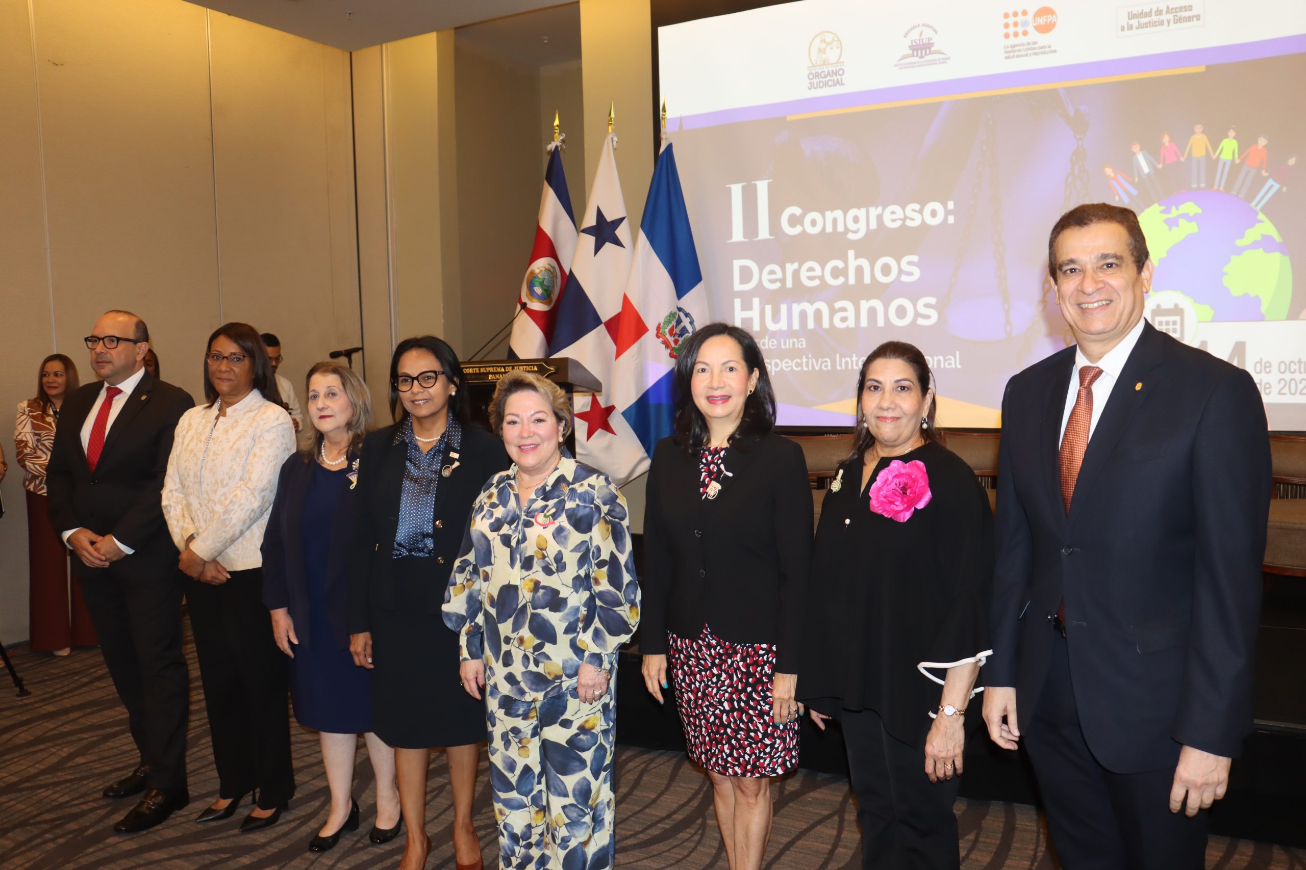 Lee más sobre el artículo PROCURADORA DE LA ADMINISTRACIÓN PARTICIPA EN EL II CONGRESO “DERECHOS HUMANOS DESDE UNA PERSPECTIVA INTERSECCIONAL”